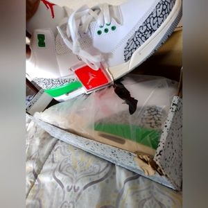 Lucky green air Jordan 3s